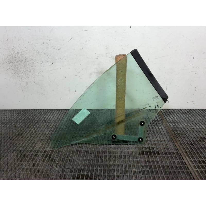 Custode arriere gauche OPEL ASTRA H Photo n°4