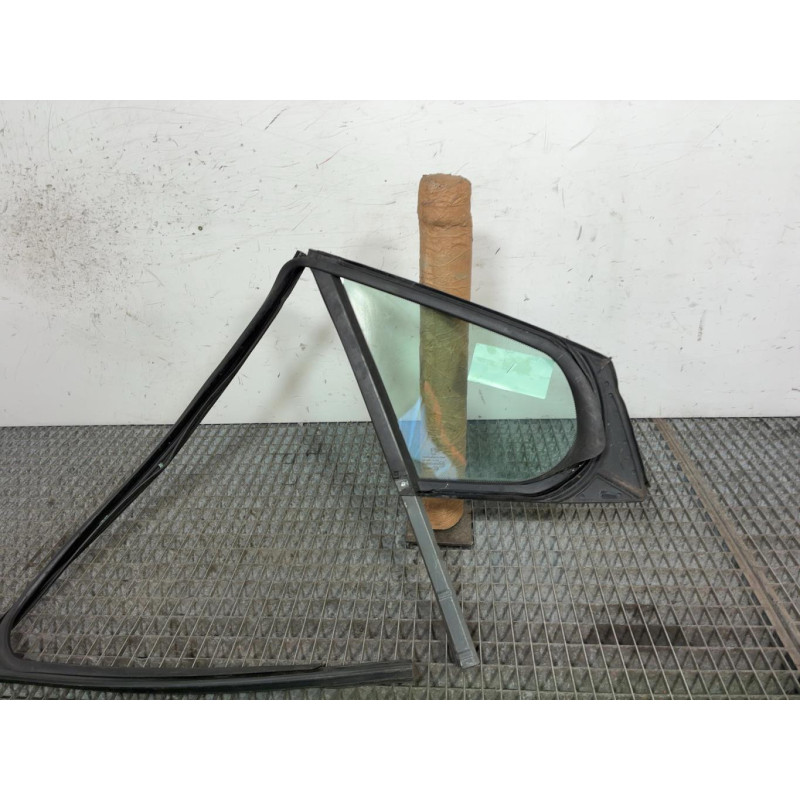Custode avant gauche (porte) PEUGEOT 308 1 Photo n°4