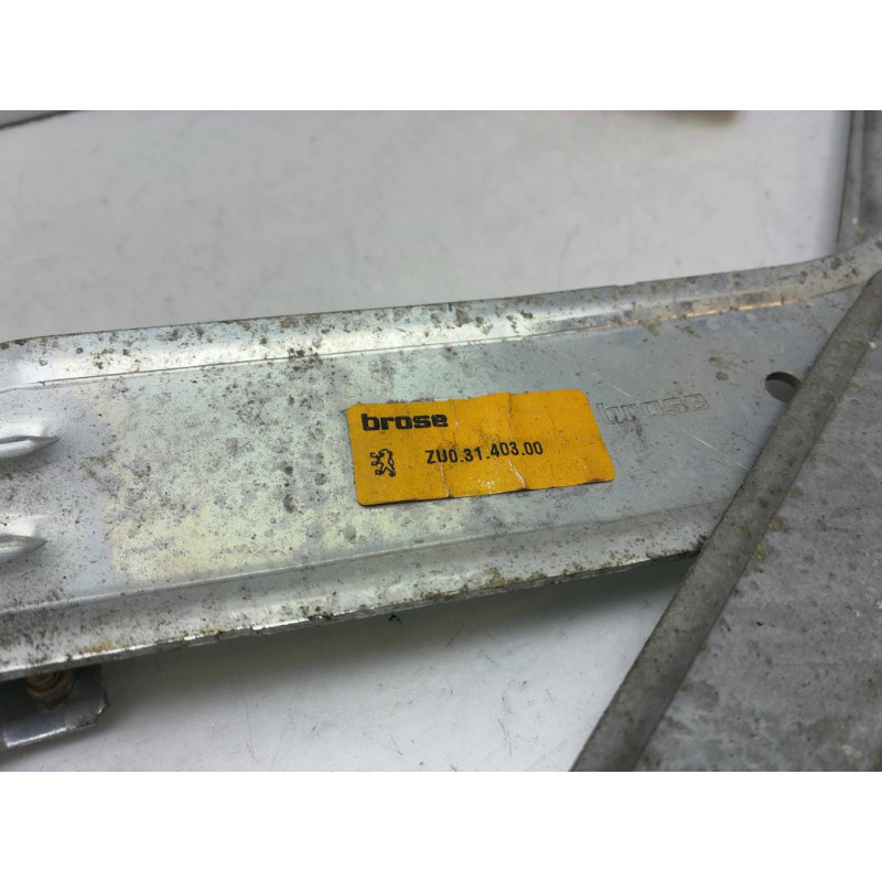 Leve vitre electrique avant gauche PEUGEOT 406 Photo n°5