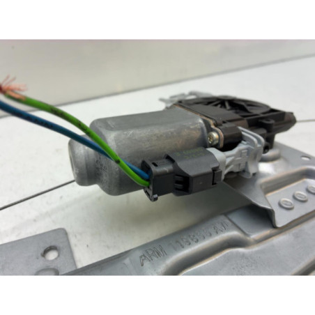 Leve vitre electrique avant droit PEUGEOT 207