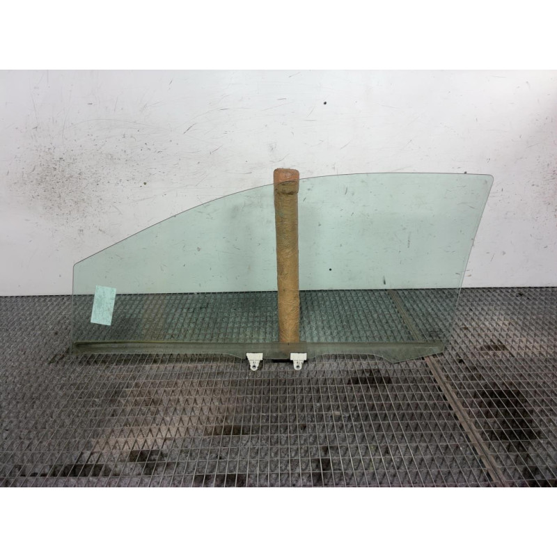 Vitre avant droit RENAULT TWINGO 2 Photo n°4