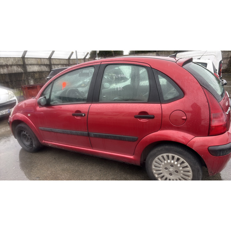 Pare boue avant gauche CITROEN C3 1 Photo n°12