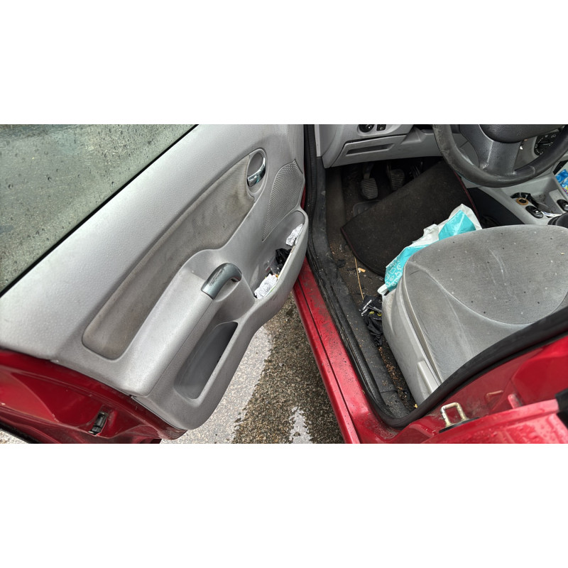 Pare boue avant gauche CITROEN C3 1 Photo n°13