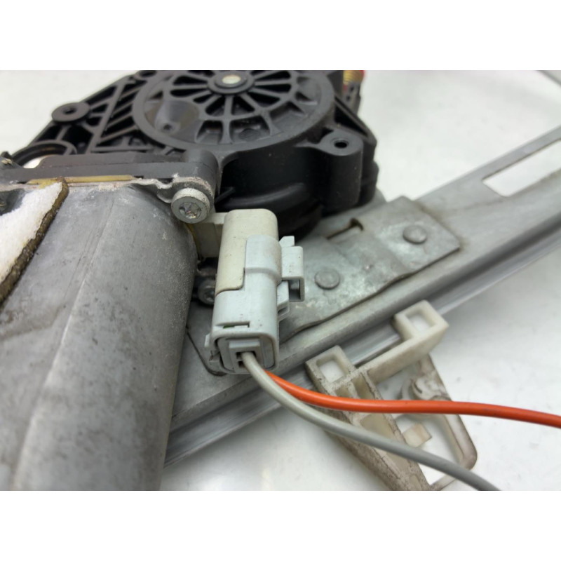 Leve vitre electrique avant gauche PEUGEOT 206 Photo n°2