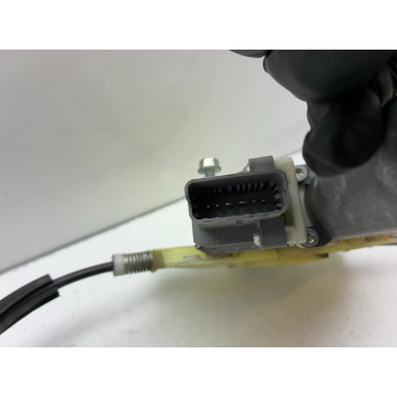 Leve vitre electrique arriere gauche PEUGEOT 607 Photo n°5