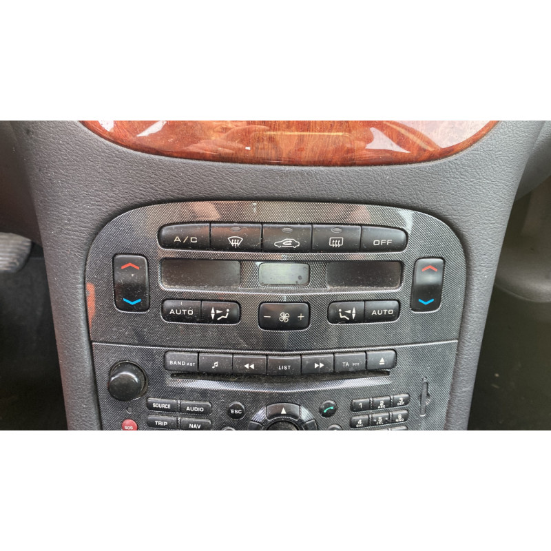Leve vitre electrique arriere gauche PEUGEOT 607 Photo n°18