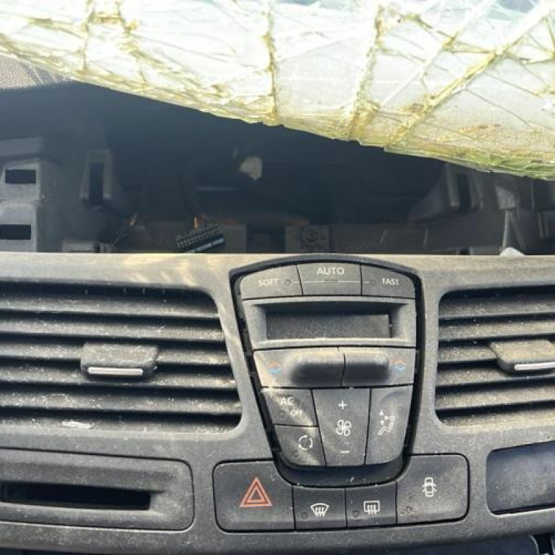 Leve vitre electrique avant droit RENAULT LAGUNA 3 Photo n°9