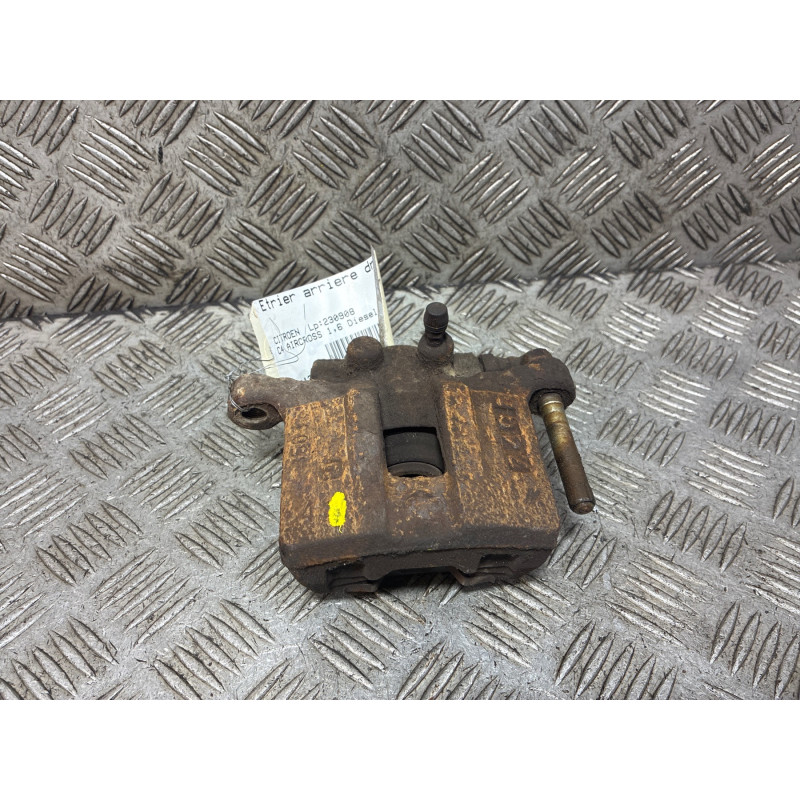 Etrier arriere droit (freinage) CITROEN C4 AIRCROSS Photo n°1