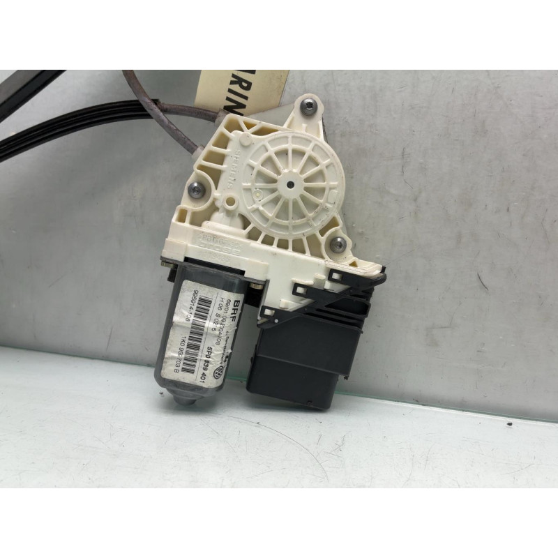 Leve vitre electrique arriere gauche SEAT ALTEA Photo n°5