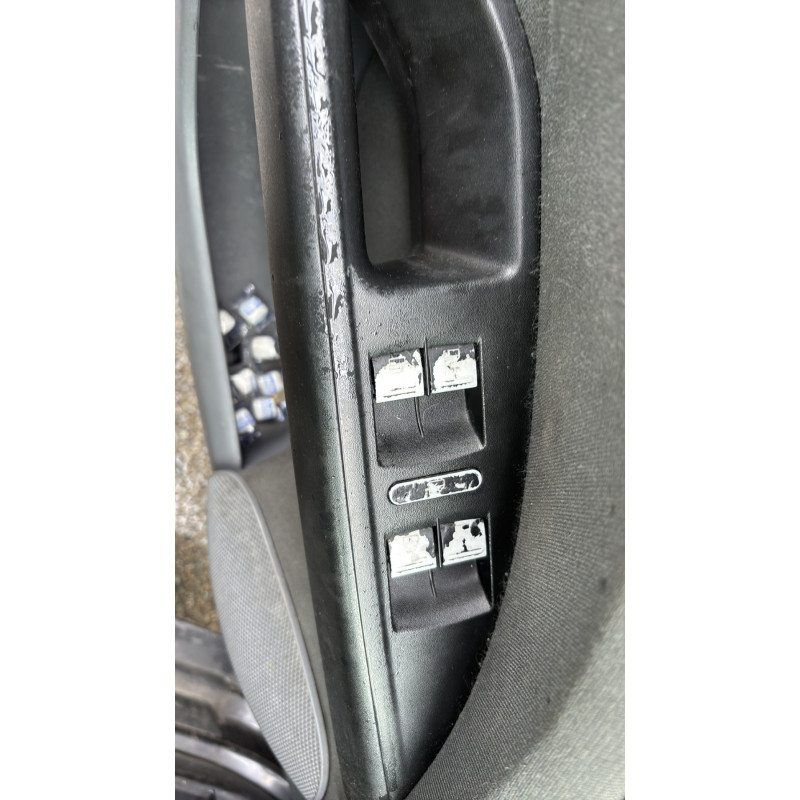 Leve vitre electrique arriere gauche SEAT ALTEA Photo n°17