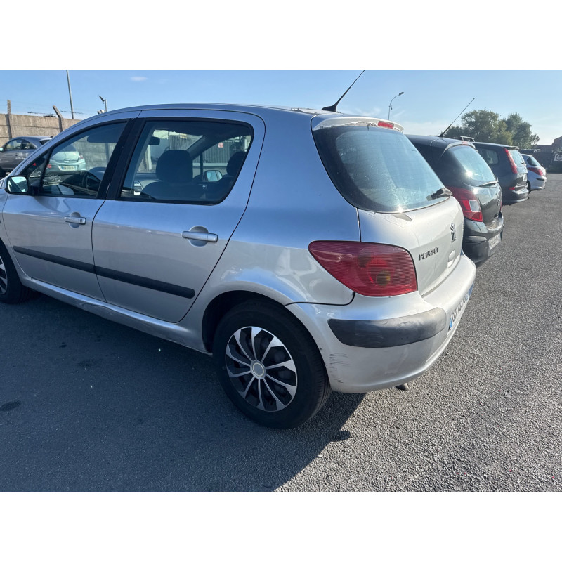 Compresseur clim PEUGEOT 307 Photo n°6