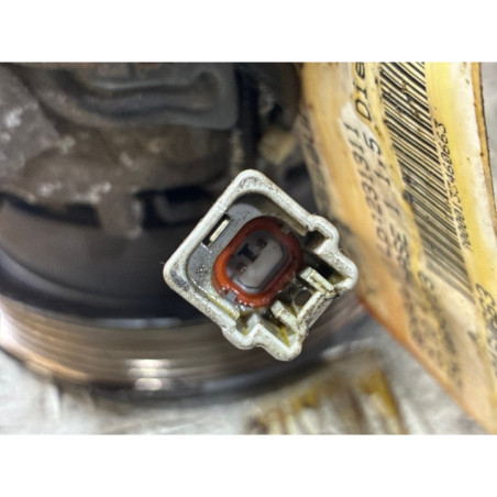 Compresseur clim RENAULT CLIO 4 Photo n°1