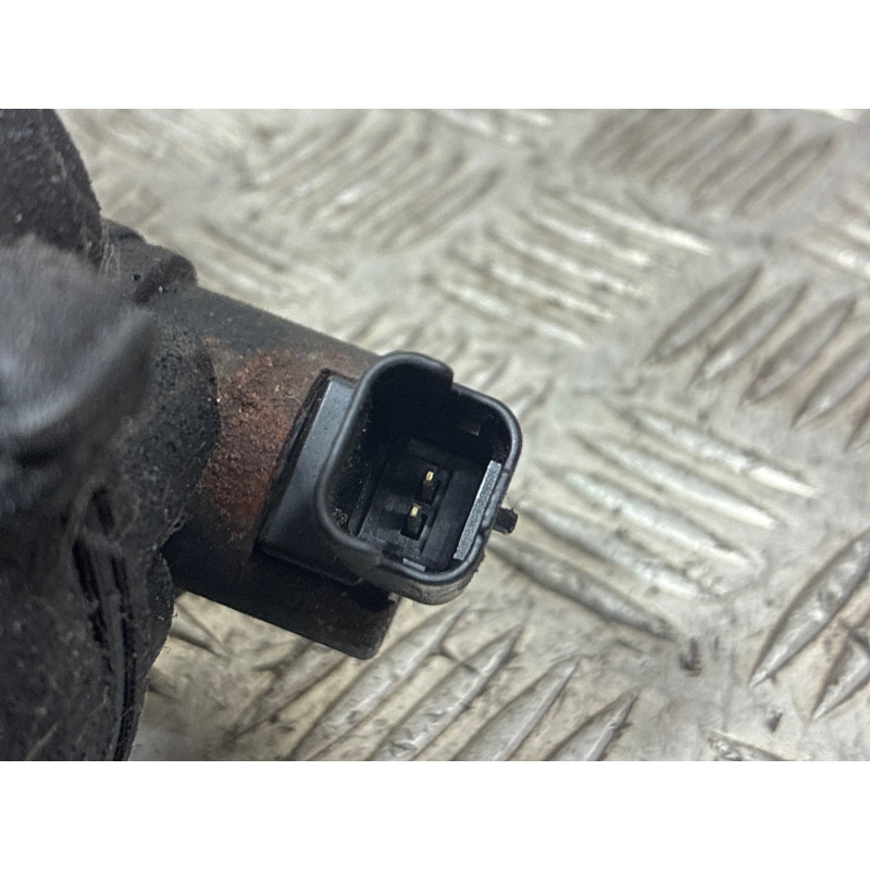 Compresseur clim CITROEN C5 1 Photo n°3