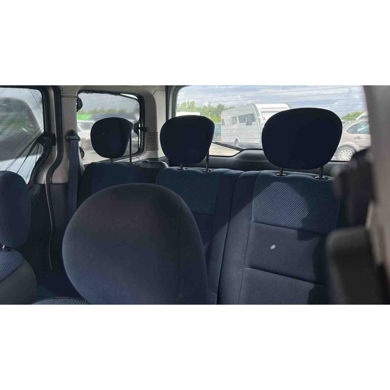 Compresseur clim CITROEN BERLINGO 1 Photo n°12