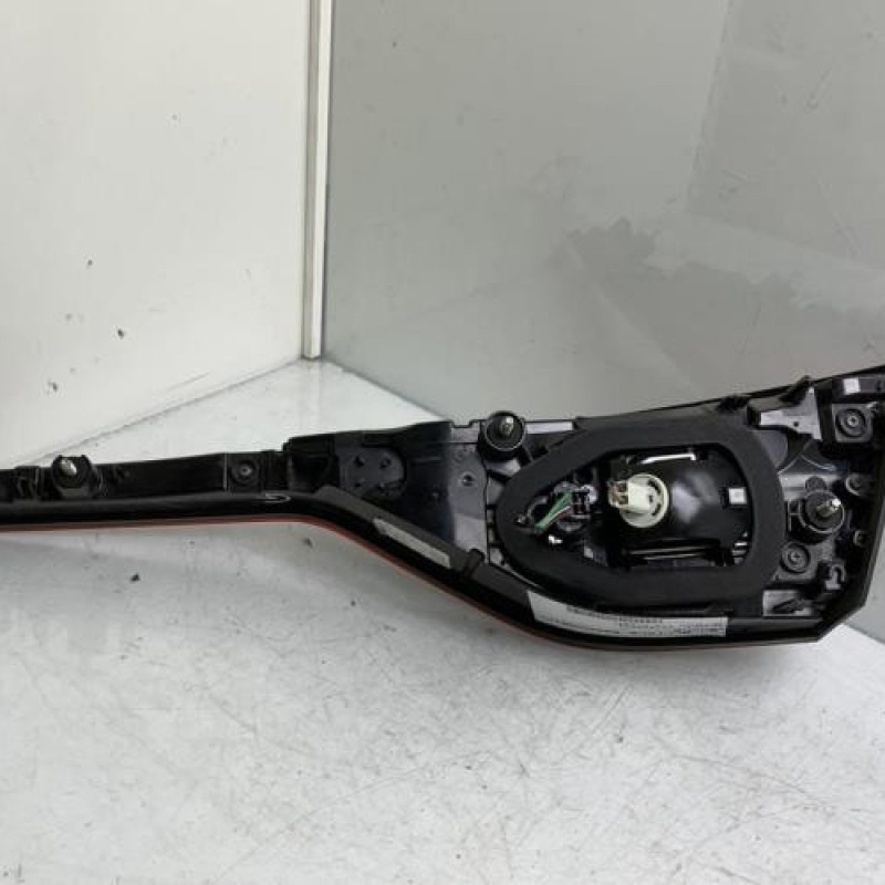 Feu arriere secondaire gauche (feux) RENAULT TALISMAN Photo n°2