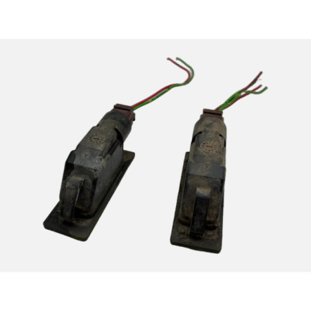 Eclairage de plaque PEUGEOT 406