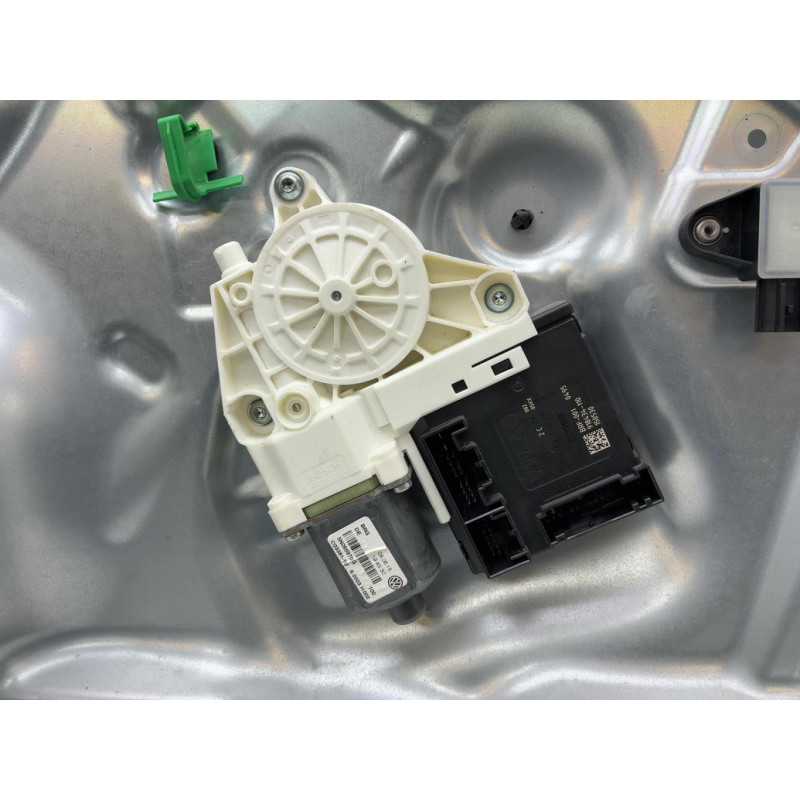 Leve vitre electrique avant droit VOLKSWAGEN TIGUAN 1 Photo n°3