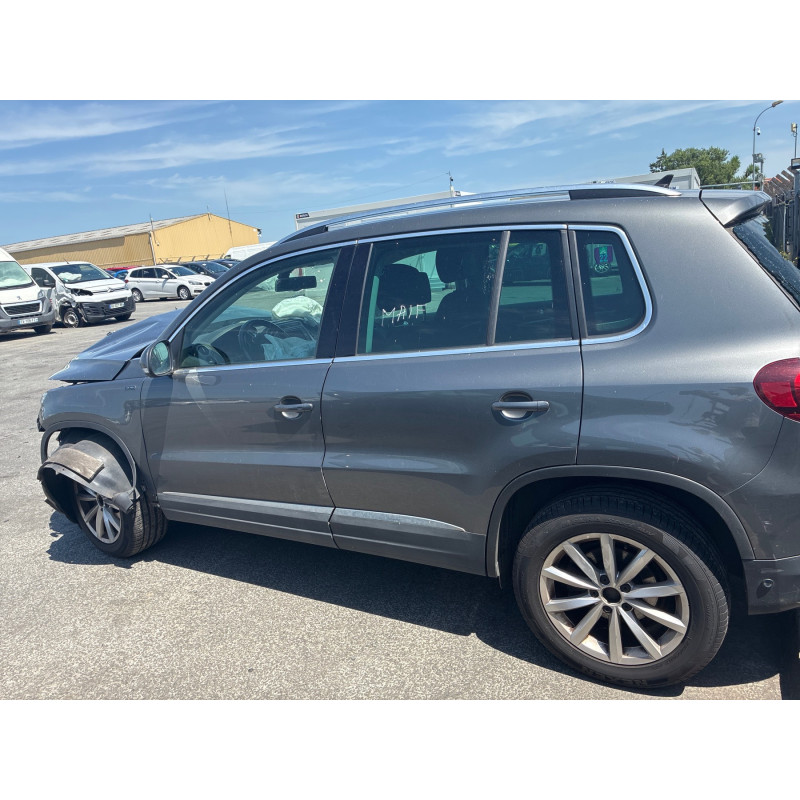 Leve vitre electrique avant droit VOLKSWAGEN TIGUAN 1 Photo n°9