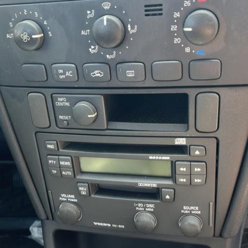 Retroviseur droit VOLVO S 40 1 Photo n°10