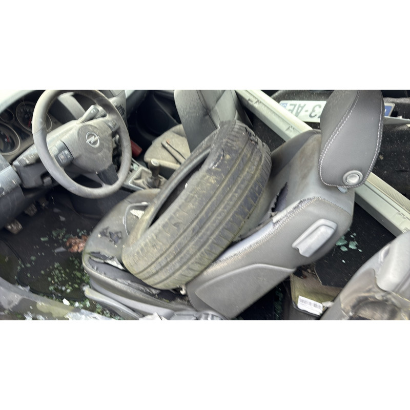 Catadioptre arriere gauche OPEL ASTRA H Photo n°15