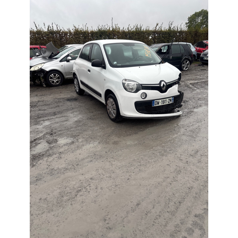 RENAULT TWINGO 3 PHASE 1 1.0i - 12V SCE 70 Photo n°6