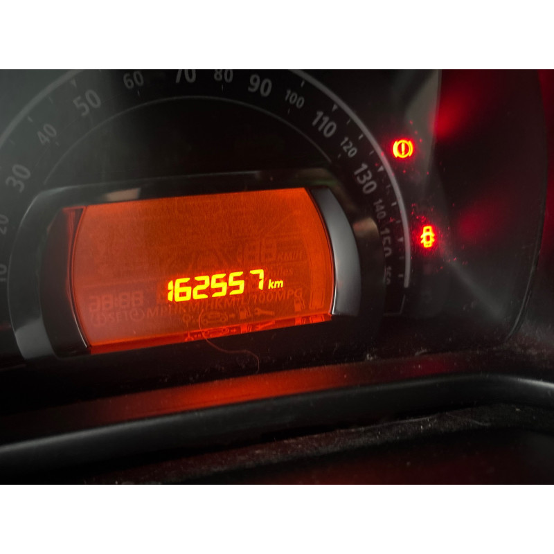 RENAULT TWINGO 3 PHASE 1 1.0i - 12V SCE 70 Photo n°7
