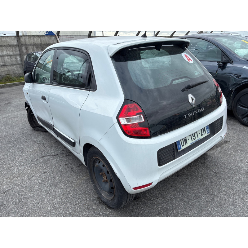 RENAULT TWINGO 3 PHASE 1 1.0i - 12V SCE 70 Photo n°13