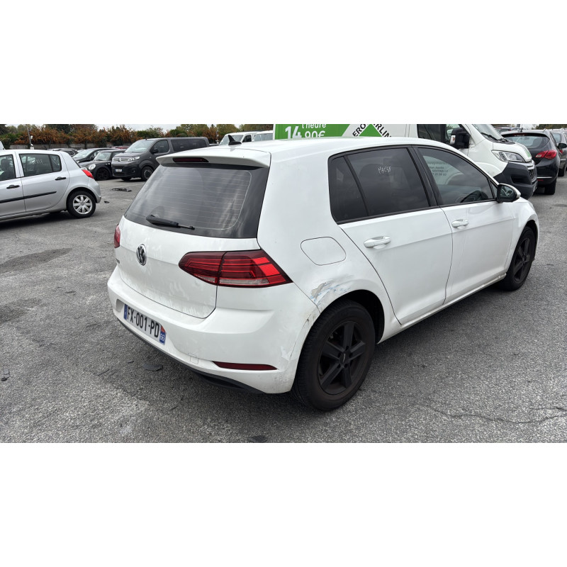 VOLKSWAGEN GOLF 7 PHASE 2 1.6 TDI - 16V TURBO Photo n°3