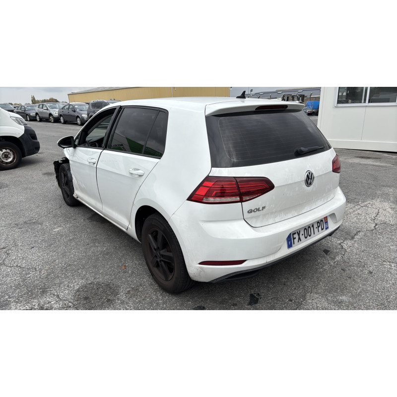 VOLKSWAGEN GOLF 7 PHASE 2 1.6 TDI - 16V TURBO Photo n°4