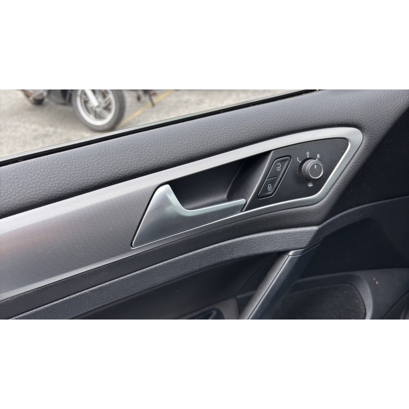 VOLKSWAGEN GOLF 7 PHASE 2 1.6 TDI - 16V TURBO Photo n°10