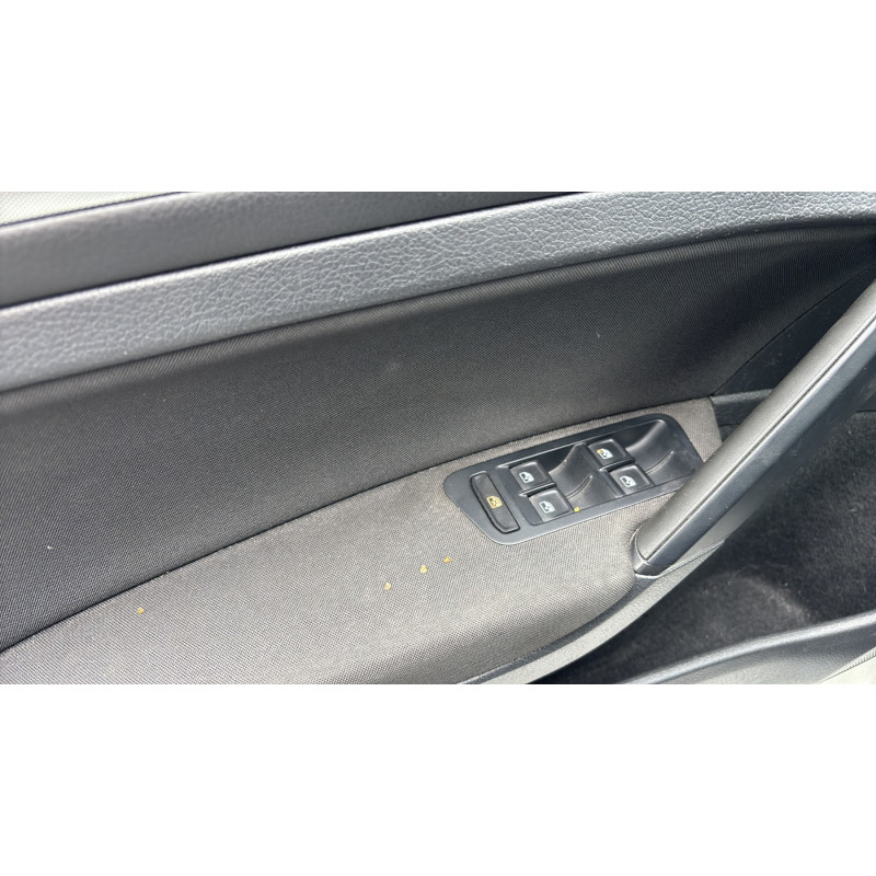 VOLKSWAGEN GOLF 7 PHASE 2 1.6 TDI - 16V TURBO Photo n°11