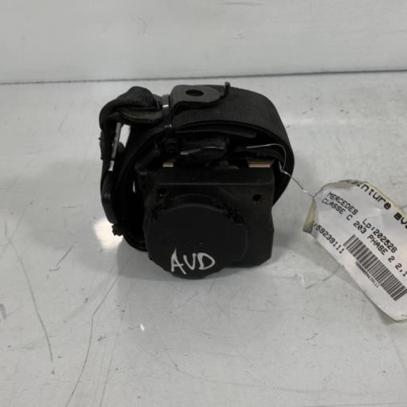 Pretensionneur de ceinture avant droit MERCEDES CLASSE C 203 Photo n°1