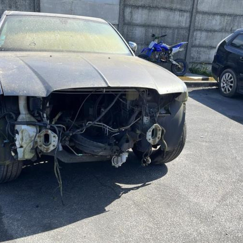 Malle/Hayon arriere CHRYSLER 300C Photo n°9
