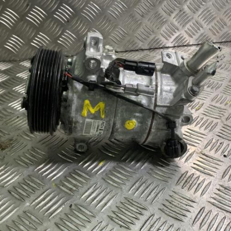 Compresseur clim RENAULT MEGANE 4 Photo n°1