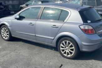 Porte avant droit OPEL ASTRA H