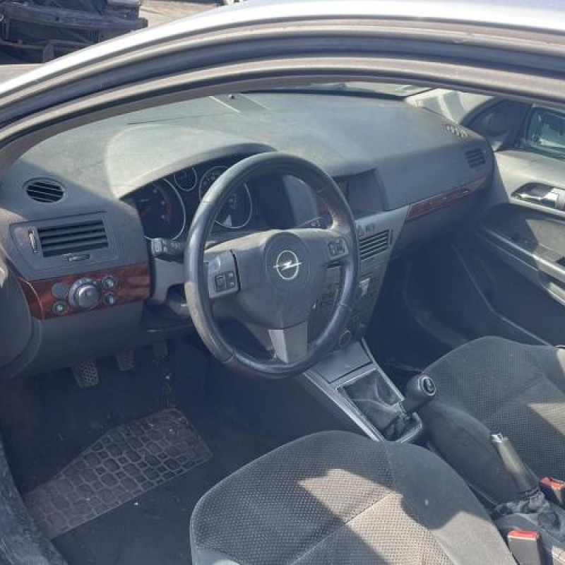 Porte avant droit OPEL ASTRA H Photo n°13