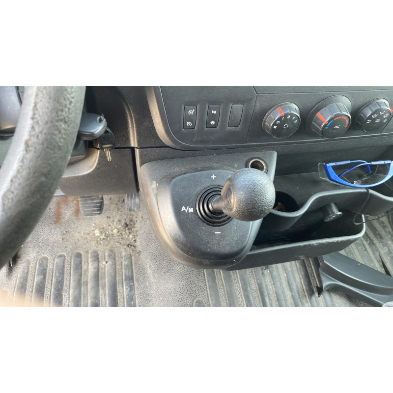 Pivot de moyeu avant gauche RENAULT MASTER 3 Photo n°17