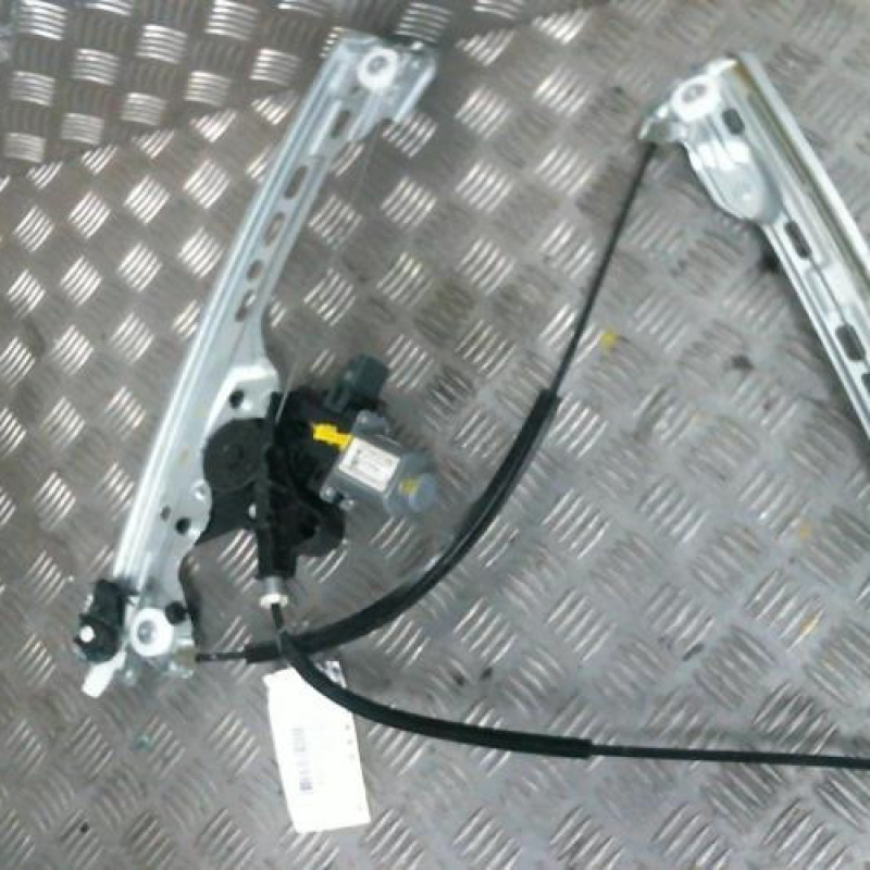 Leve vitre electrique avant droit RENAULT MEGANE 4 Photo n°2