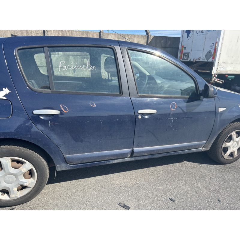 Feu arriere principal gauche (feux) DACIA SANDERO 1 Photo n°18