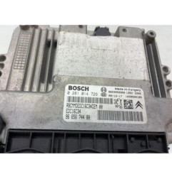 Calculateur moteur PEUGEOT 5008 1