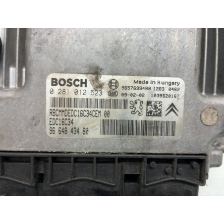 Calculateur moteur PEUGEOT 207