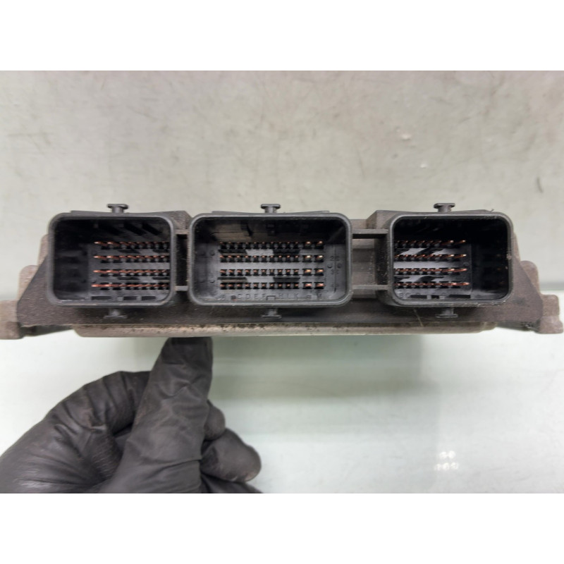 Calculateur moteur PEUGEOT 207 Photo n°3