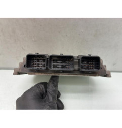 Calculateur moteur PEUGEOT 207