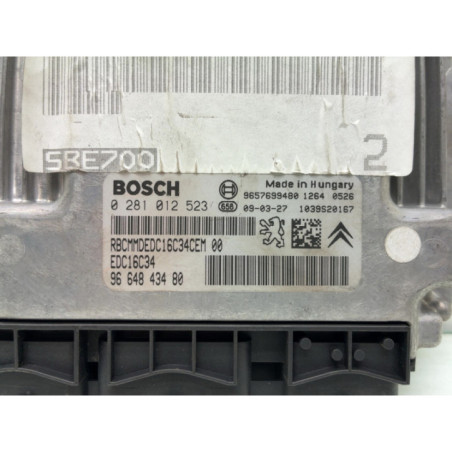 Calculateur moteur PEUGEOT 207