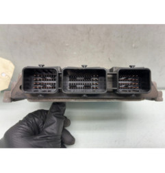 Calculateur moteur PEUGEOT 207