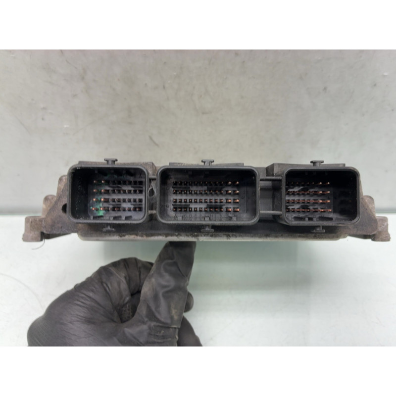 Calculateur moteur PEUGEOT 207 Photo n°3