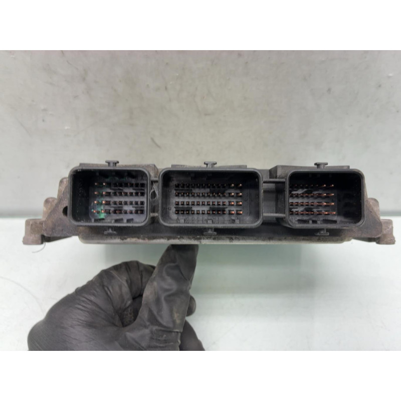 Calculateur moteur PEUGEOT 207 Photo n°7
