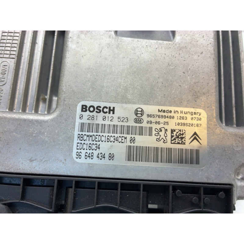 Calculateur moteur PEUGEOT 207 Photo n°3