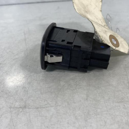 Interrupteur de leve vitre avant droit PEUGEOT 1007