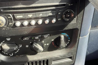 Moteur essuie glace avant PEUGEOT 1007